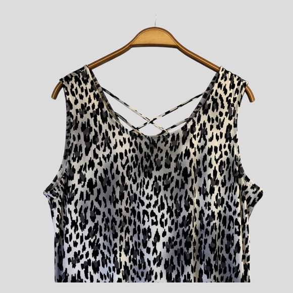 Women’s Dress Size XL Black White Gray Sleeveless Crisscross Neck Maxi Side Slit - Picture 4 of 10